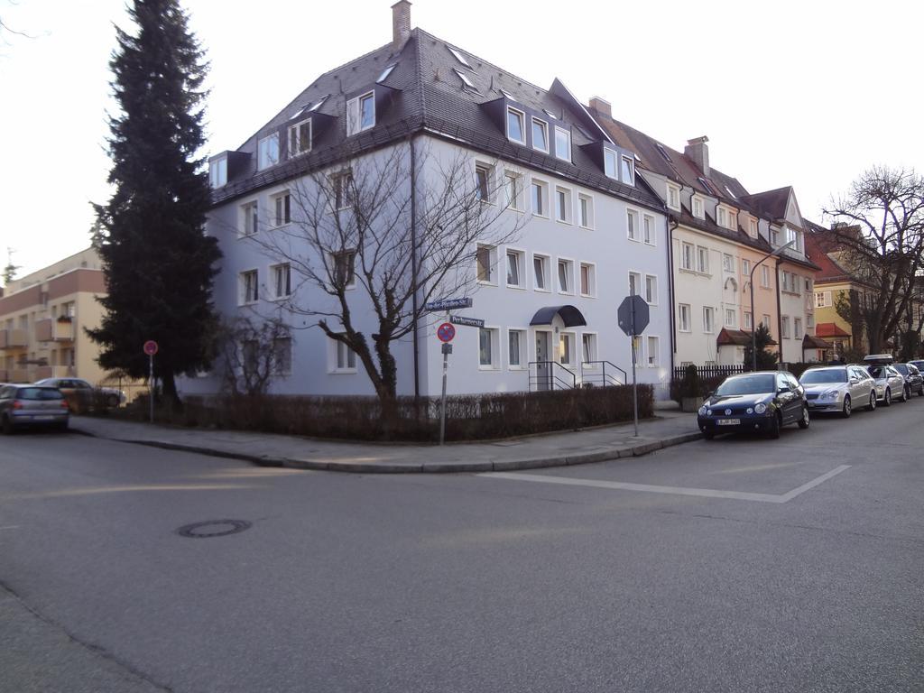 Boardinghouse Munchen-Laim Hotel Kültér fotó